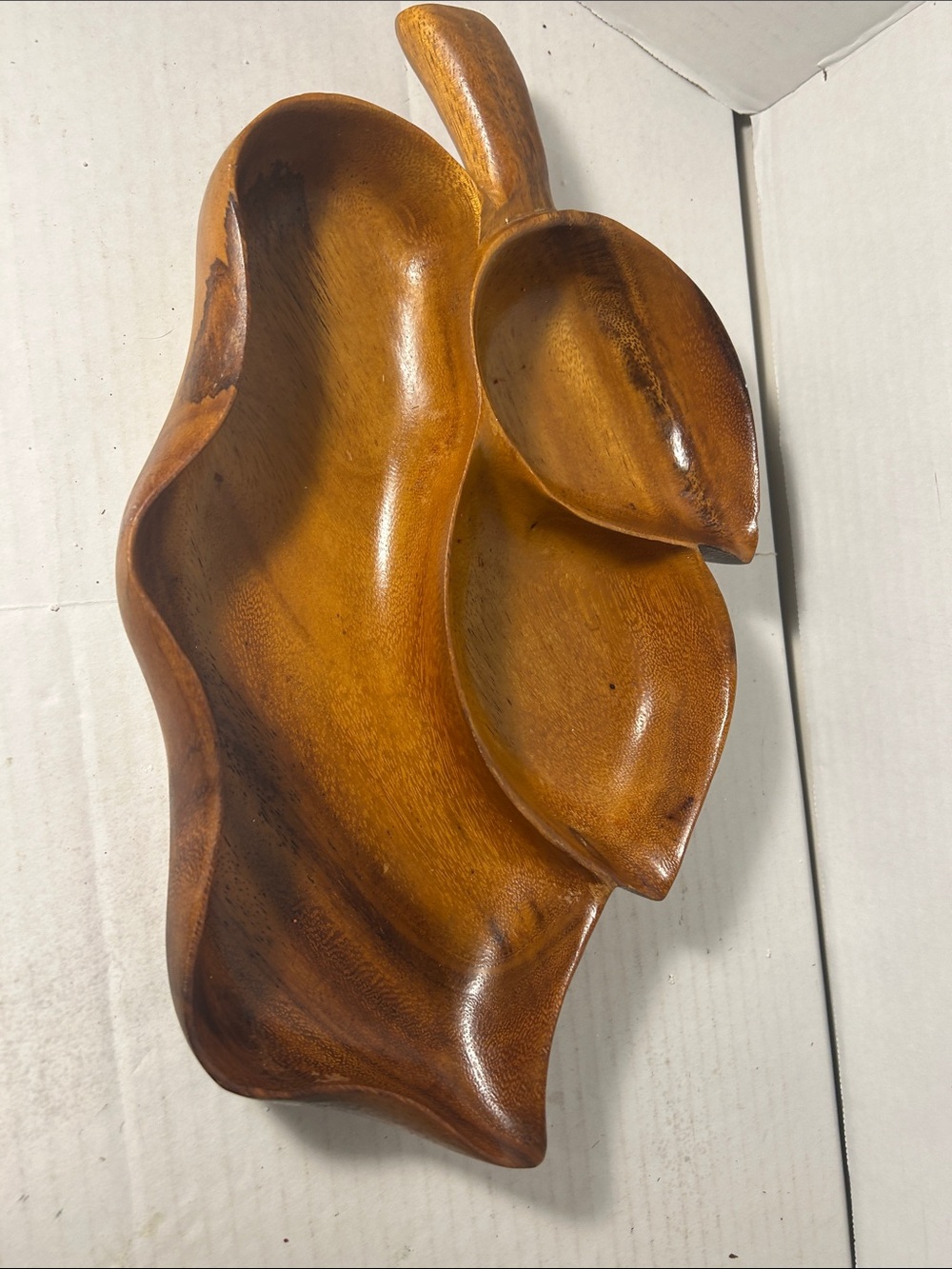 Monkey Pod Hand-Carved Wooden Leaf Serving Dish - Warm Brown 9x13